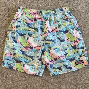 Vineyard Vines Men's Swim Shorts size small